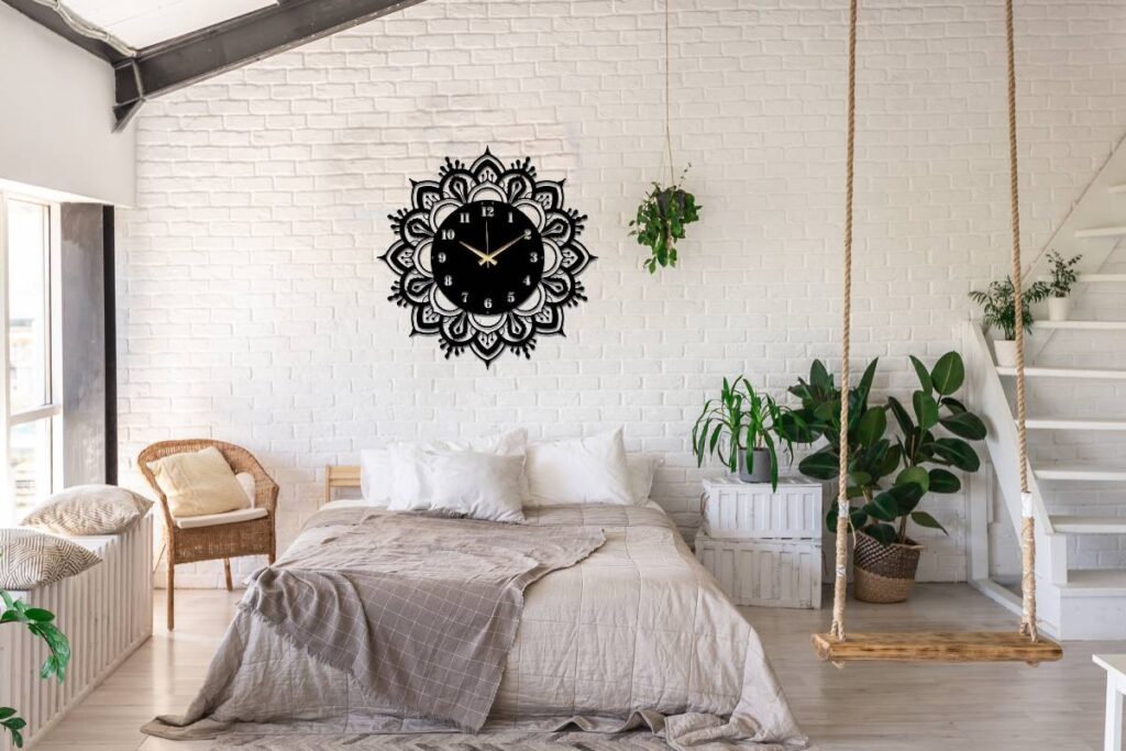 zegar w sypialni
